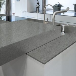 Modern kitchen featuring CRL Grey Shimmer Quartz worktop