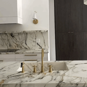 Modern kitchen featuring Neolith Calacatta Luxe surfaces