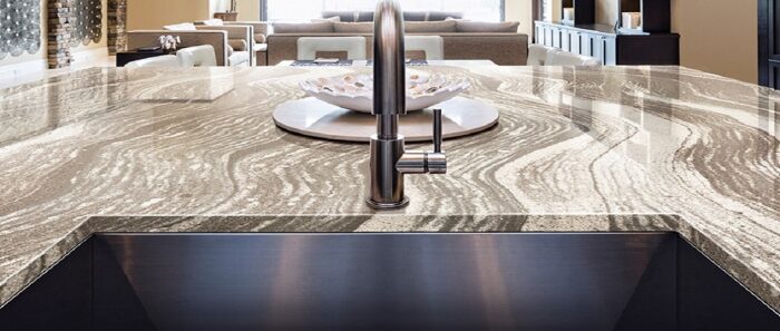 Tiles & Walls Luxurious kitchen island with Cambria Oakmoor Quartz countertop