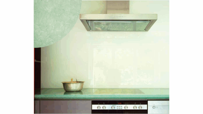 Tiles & Walls Kitchen with Magna Glaskeramik Jade Green worktop and backsplash