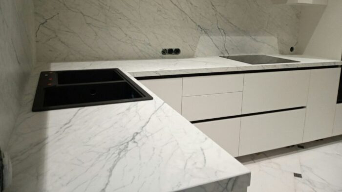 laminam-statuarietto-lucidato-02-10839c60-4a3b-11ed-affa-013ed69eb10e Worktop Ceramics & Porcelain Laminam Statuarietto (polished) (fallback-778)