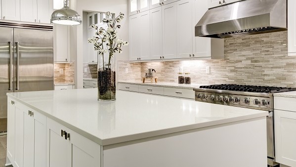 white-quartz-worktop