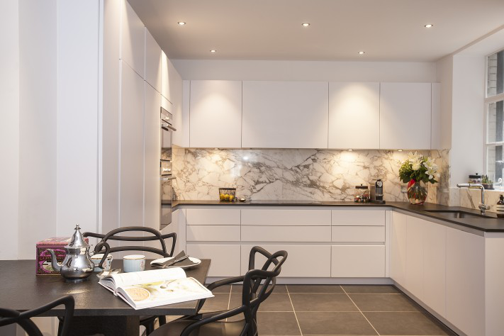 7 Tips to Choose the Right Splashback for Your Kitchen