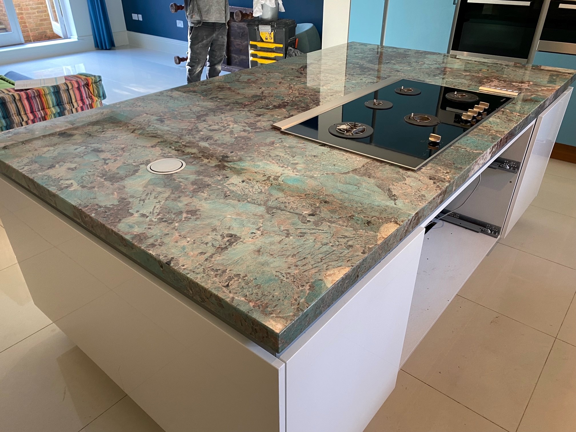 quartzite-worktops