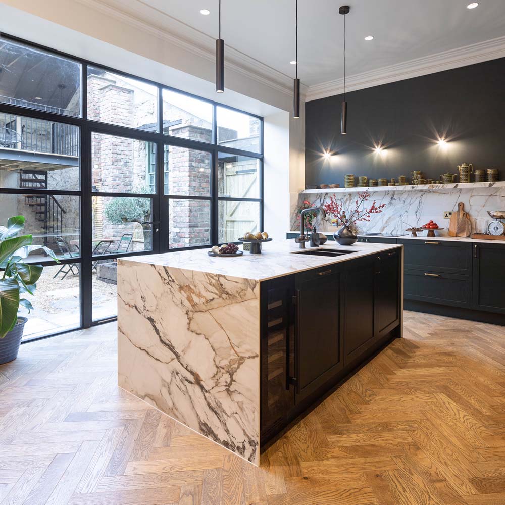 Kitchen Worktops in the UK: The Complete Luxury Guide for Homeowners and Developers